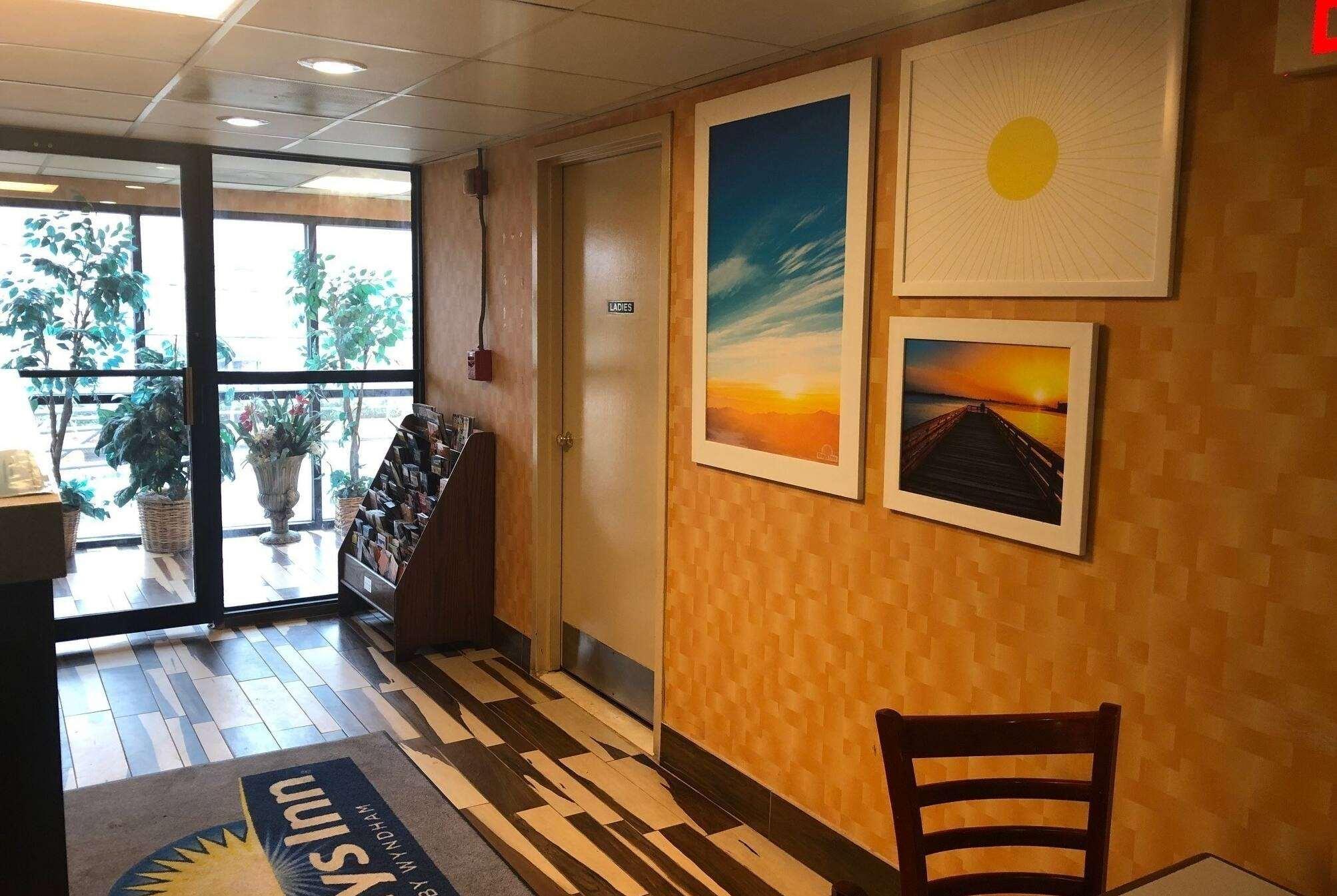Hotel Days By Wyndham Jersey 2*
